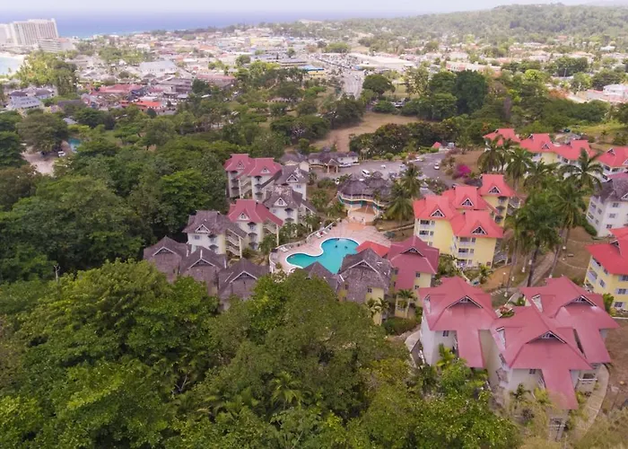 Hotel Mystic Ridge 3*