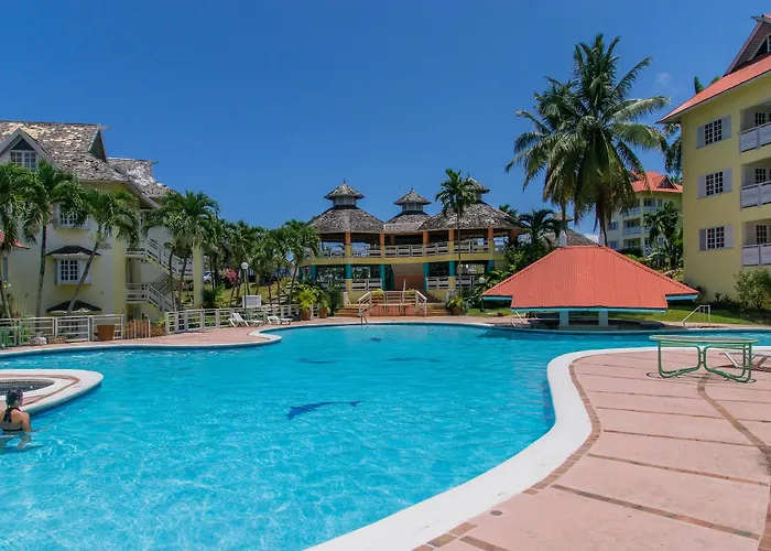 Mystic Ridge Hotel 3*